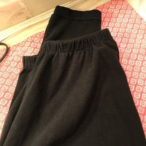 Avenue basic black leggings. Size 14/16 🎀